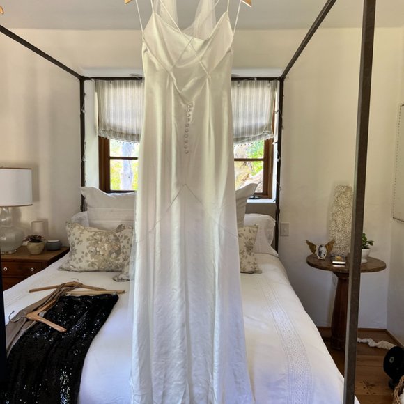 Elliatt gown size small - Picture 5 of 6